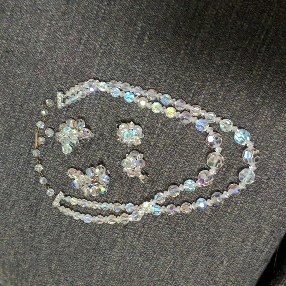 Vintage aurora borealis necklace and earrings